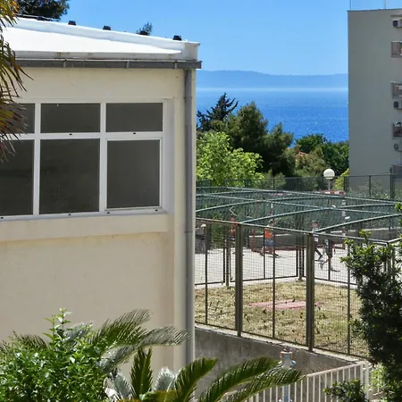 Artsy Hideaway Near Old Town & With Fast Wifi Apartment