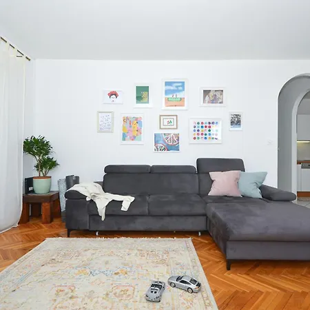 アパート Artsy Hideaway Near Old Town & With Fast Wifi スプリト